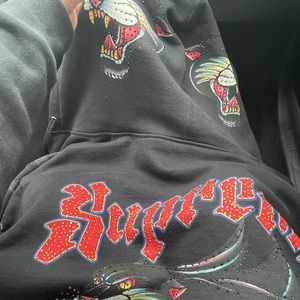 Supreme hoodie